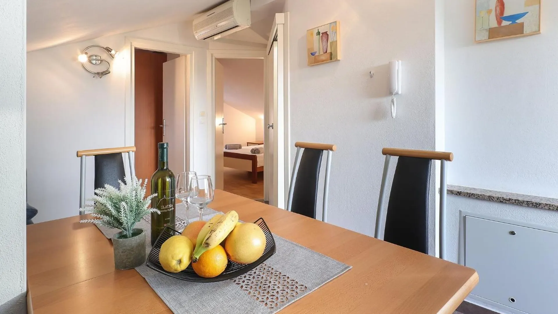 Peaceful Nature Retreat Near Krk Town With Bbq And Parking Vrh