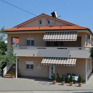 Silvija Vrh (Krk)